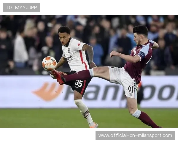 莱比锡红牛开启意甲妖锋解约金谈判，豪赌未来星辰