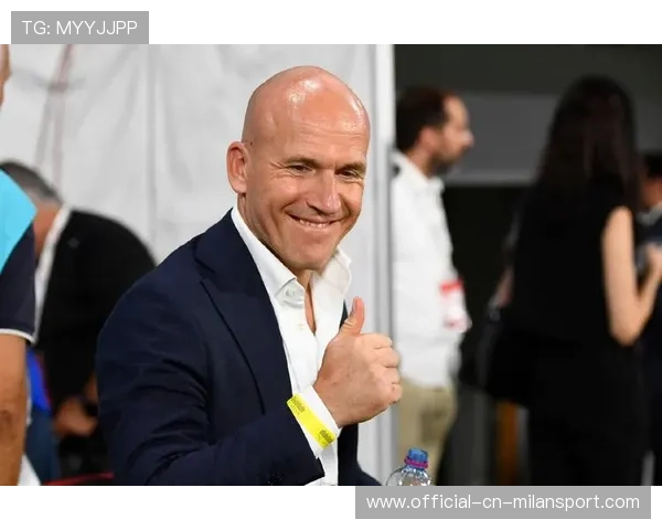 阿贾克斯准备引入速度异常恐怖的边锋：引领下一代进攻风暴