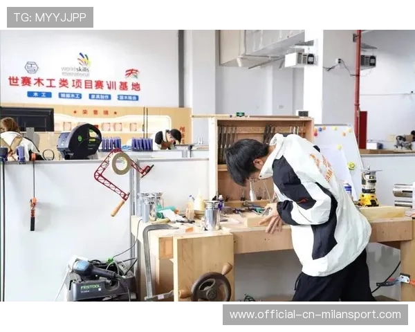 职业战队的训练基地设施管理维护标准